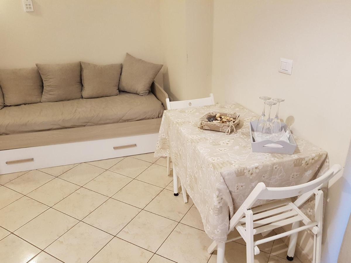 Philos - Appartements & Rooms Taranto Luaran gambar