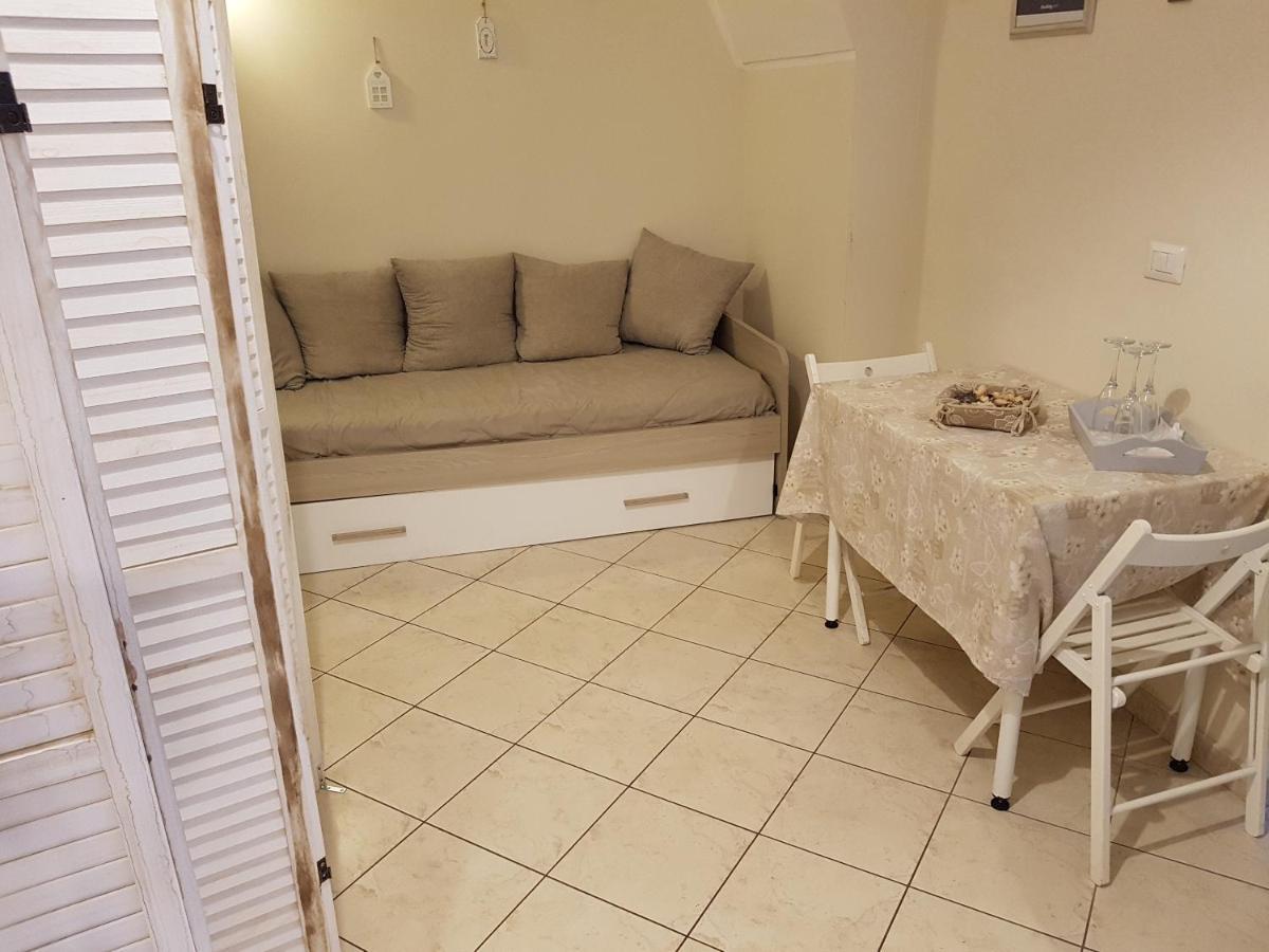 Philos - Appartements & Rooms Taranto Luaran gambar